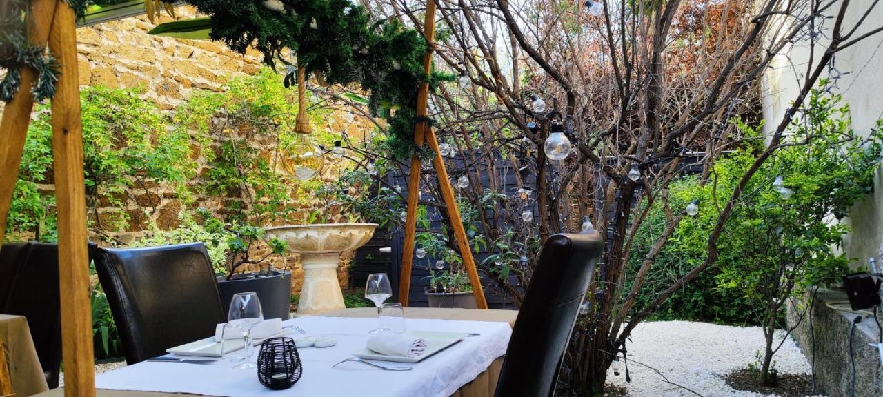 Logis Hotel Restaurant Entre Nous Langeac Eksteriør bilde